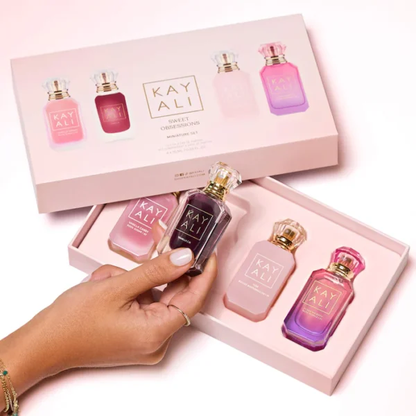 Kayali Sweet Obsessions Miniature Set Vanilla Candy Rock Sugar Marshmallow Rose Royale 4x10ml Kayali Sweet Obsessions Miniature Set four fragrances 10ml each