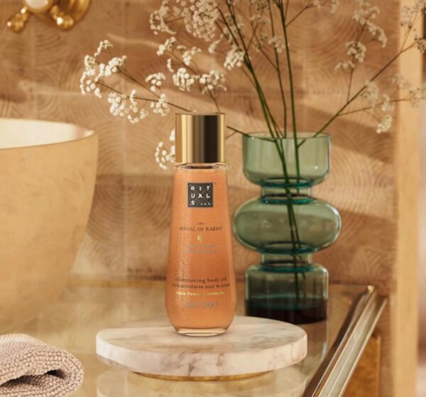 THE RITUAL OF KARMA Shimmering body oil 100ml